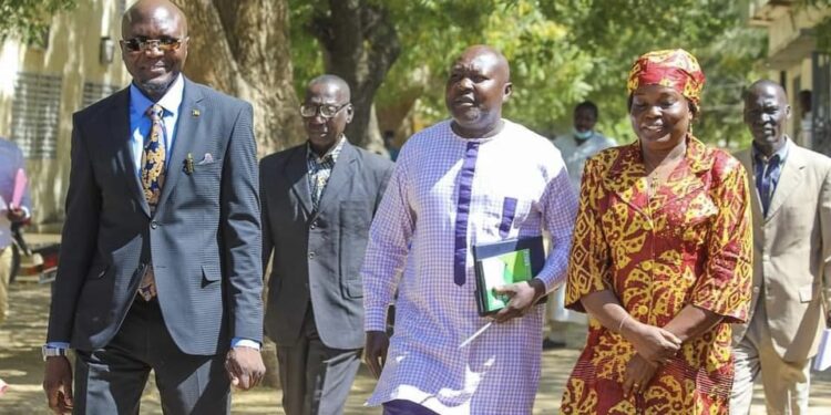 Tchad : Le ministre de l&rsquo;éducation inspecte quelques services de son département