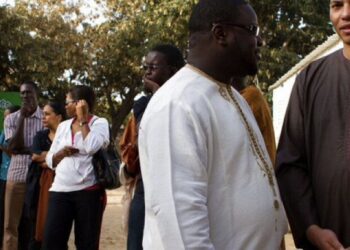 Présidentielle au Sénégal : Karim Wade n&rsquo;a plus la nationalité française