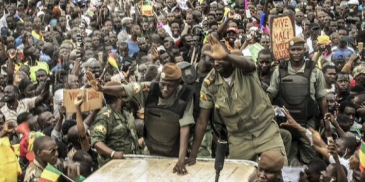 L&rsquo;Algérie regrette la fin de l&rsquo;accord de 2015 pour la paix au Mali