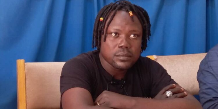 Tchad: Après une dizaine de mois d&rsquo;exil, l&rsquo;humoriste Aba Ngol regagne sa terre natale