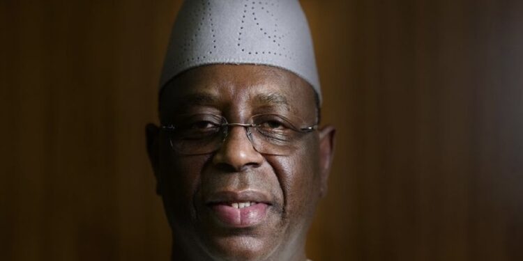 Sénégal : le président Macky Sall défend le report des élections