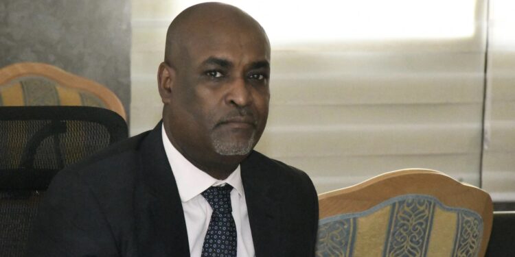 Tchad: Le ministre des infrastructures exige des poursuites judiciaires contre un présumé corrupteur
