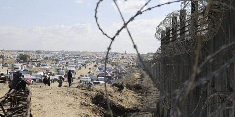 Guerre Israël-Hamas : l&rsquo;Égypte renforce sa frontière avec Gaza