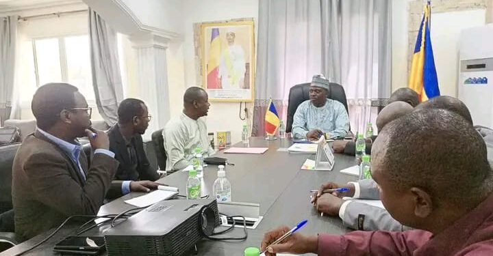 Tchad: Le ministre de la formation professionnelle échange avec les responsables du centre Tachadia