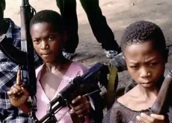 Journée de l’enfant soldat: Encore plus de 300 000 enfants soldats dans le monde, en majorité sur le continent africain