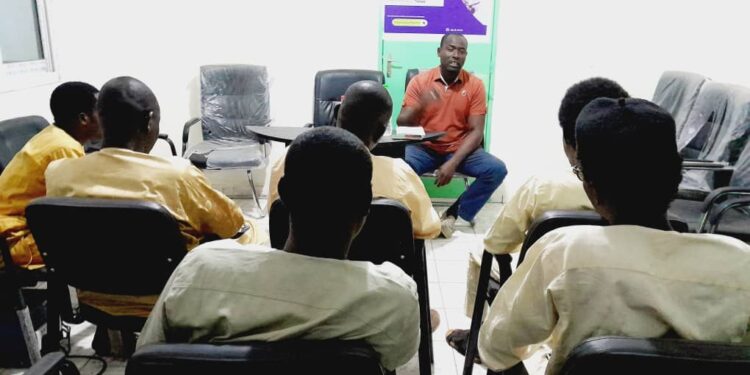 Abéché: L&rsquo;Association Arc-en-ciel sensibilise contre le SIDA