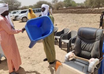 Batha: Dr Issa Mahamat Abdelmamout offre du matériel bureautique au Conseil Sous-préfectoral du MPS de Koundjourou