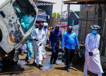 Tchad: Le ministère des transports compatit avec l&rsquo;Agence Abou Hamama dont quelques bus sont incendiés