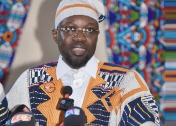 Sénégal : Ousmane Sonko s’en prend à la France et à Emmanuel Macron