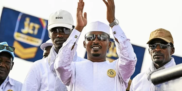 Mahamat Idriss Deby Itno remporte la présidence avec 61% des voix