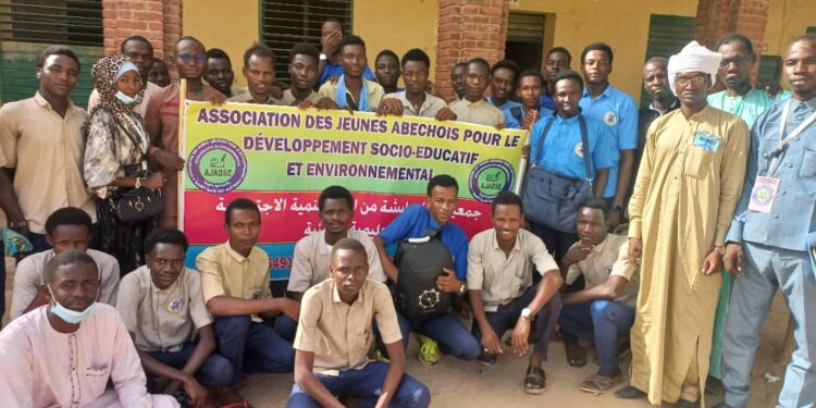 Abéché: L&rsquo;AJADES oriente les élèves en classe d&rsquo;examen