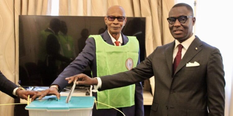 Élection Présidentielle : L&rsquo;ambassadeur du Tchad en France appelle ses compatriotes à voter dans le calme et la sérénité
