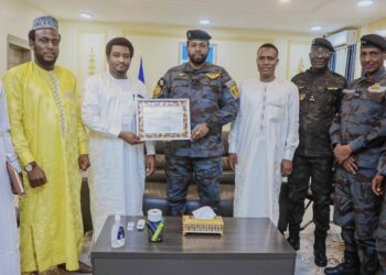 Tchad : La police nationale honorée par une attestation de reconnaissance pour ses efforts.