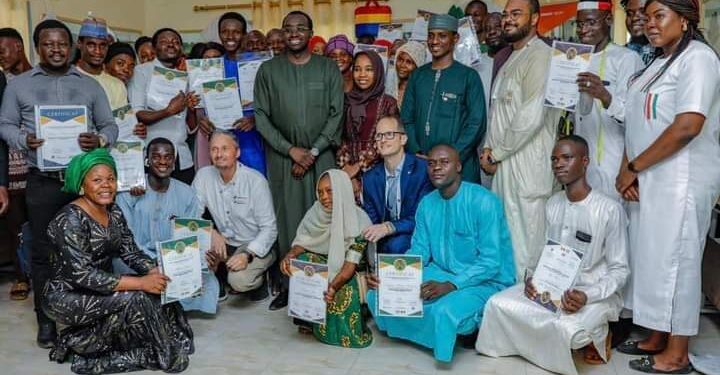 N&rsquo;Djamena: Remise de certificats de fin de formation à 9 réfugiés et 11 Tchadiens