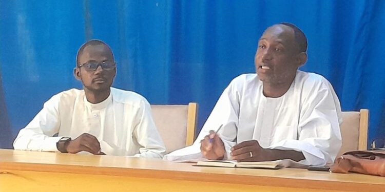 Tchad: L&rsquo;AMET condamne l&rsquo;agression brutale du journaliste Adam Ramadan et dépose plainte contre X