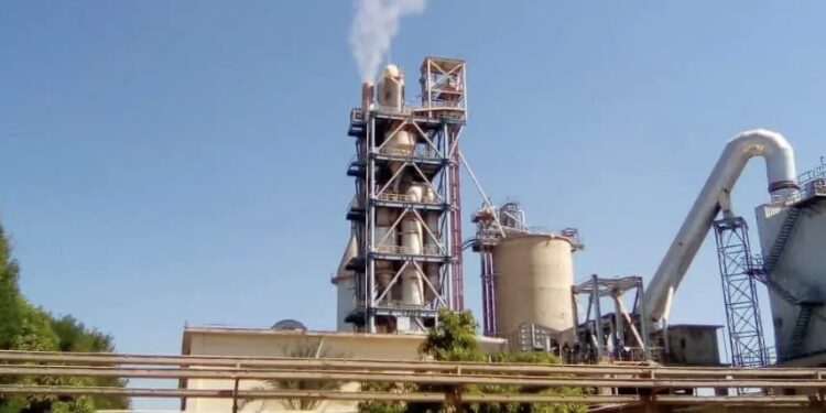 Mayo-Kebbi Ouest : Le personnel de la SONACIM appelle la direction à sursoir sur sa décision de mise en chômage technique