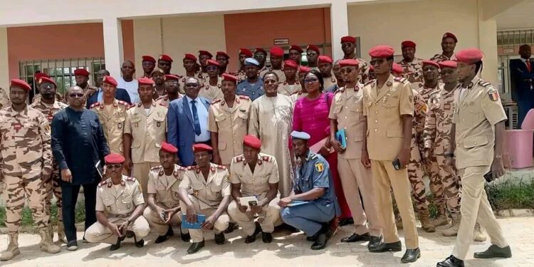 Tchad: Des futurs stagiaires commandants d&rsquo;unité et des chefs de section d&rsquo;infanterie de l&rsquo;ANT visitent l&rsquo;ENFP