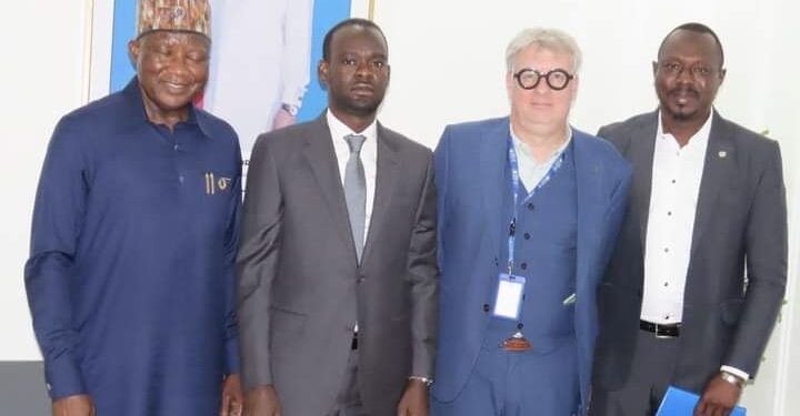 Tchad: Rencontre entre le Ministre de l&rsquo;Environnement, de la Pêche et du Développement Durable et le Représentant Résident du PNUD