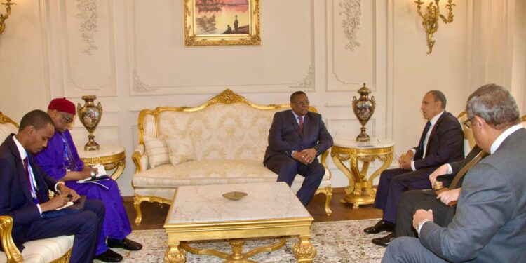 Diplomatie : le chef de la diplomatie tchadienne échange avec son homologue égyptien