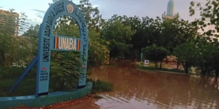 #Abéché : Des pluies torrentielles causent des dégâts matériels à l’Université Adam Barka