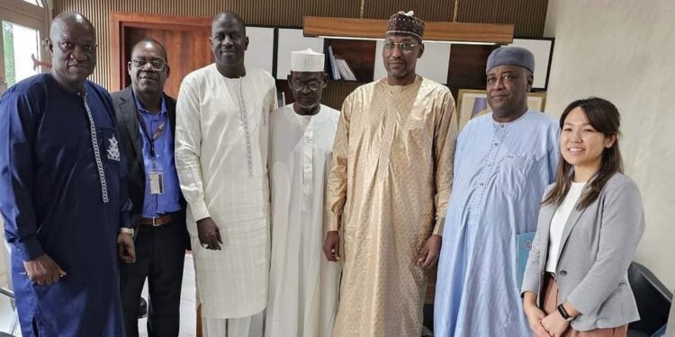 Tchad : Une délégation de l&rsquo;UNESCO IICBA reçue par le ministre de l&rsquo;éducation nationale.