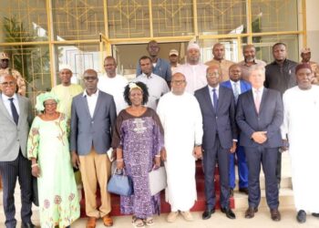 Coopération : le FMI soutient la collaboration entre les Impôts et les Douanes.