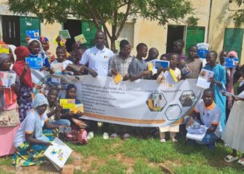 Mongo: Le point focal d&rsquo;AfriYAN vulgarise le livret de l&rsquo;adolescence