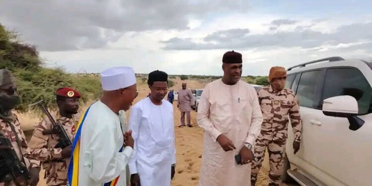 Kanem: Le ministre des Infrastructures en visite à Mao pour évaluer les dégâts des intempéries