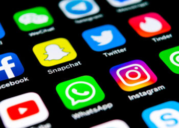Prolifération des groupes pornographiques sur WhatsApp et Snapchat : les autorités interpellées