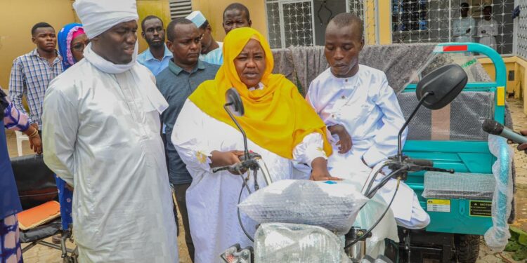 Tchad : Des bacheliers en situation de handicap reçoivent des bourses pour poursuivre leurs études supérieures