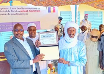 Batha : Le gouverneur honoré par les organisations de jeunes et de femmes pour ses actions en faveur du développement et de la bonne gouvernance