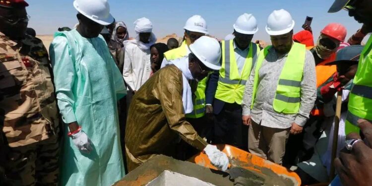 Faya : La 1ère pierre de construction de l&rsquo;Université posée ce 31 Octobre par le Ministre Tom Erdimi