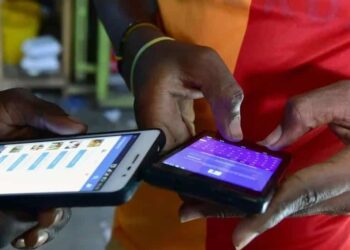 Tchad : L&rsquo;illusion de la connectivité entre internet chaotique et appels défaillants des opérateurs de téléphonie mobile .