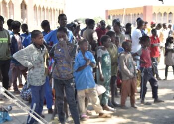 Tchad : 1346 mendiants étrangers arrêtés et gardés dans un site en attendant leur transfert.