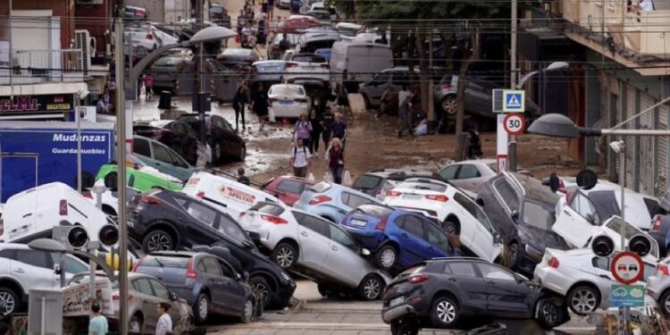 Inondations en Espagne : Le bilan s’alourdit à 205 morts