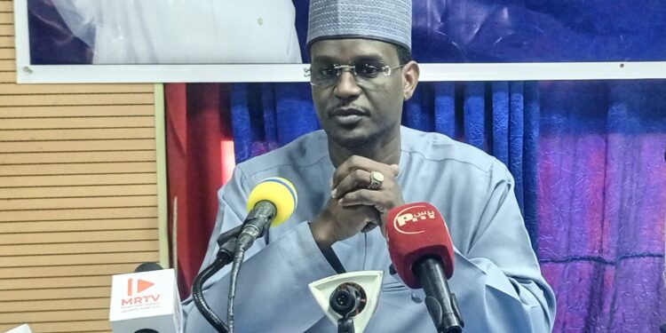 Tchad: Le ministre en charge de la culture annonce une réforme fiscale et un don d’un bus pour soutenir les artistes tchadiens.