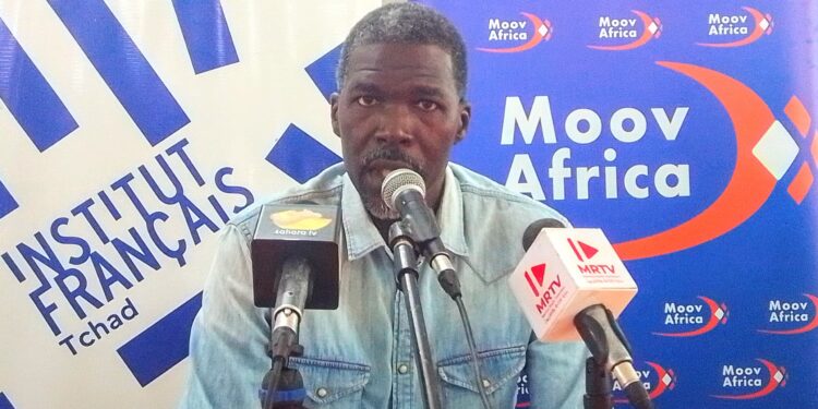 Tchad : Tallafe dévoile son univers artistique au vernissage « Indicible »