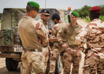 La France prend acte de la décision du Tchad mettant fin à leur coopération militaire
