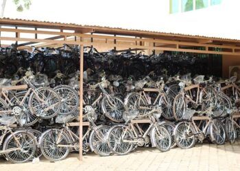 Burundi : Des vélos pour sauver des vies, un soutien décisif pour les agents de santé communautaire