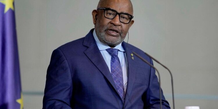 Comores: Azali Assoumani envisage de transmettre le pouvoir à son fils