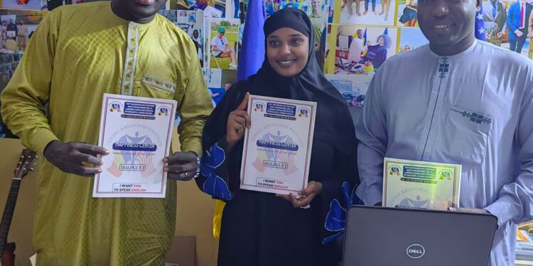 Tchad : Américan Happiness Academy offre 400 bourses de formation en anglais aux étudiantes du privé