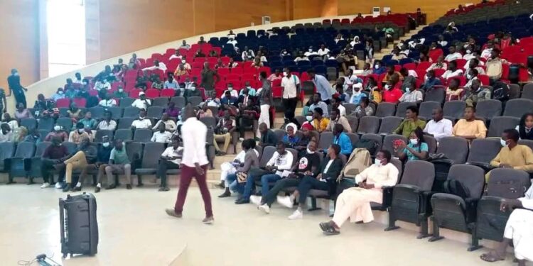 Tchad : Les étudiants de médecine réclament 24 mois d&rsquo;arriérés de bourses d&rsquo;études