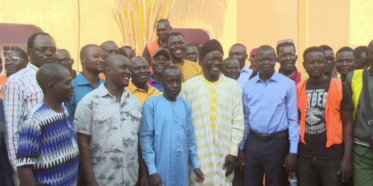 Logone Oriental : Le bureau des moto-taxis « Clandoman » organise un point de presse pour favoriser la réconciliation