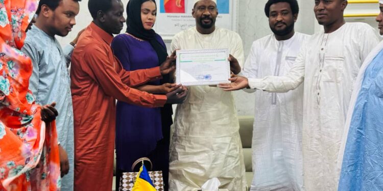 Tchad : Le ministre de la Sécurité Honoré par une Attestation de Reconnaissance