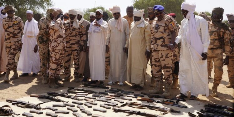 Tchad : Attaque à Zakouma 4 morts, 13 braconniers arrêtés et 33 AK-47 saisies ministre Hassan Bakhit Djamous en première ligne