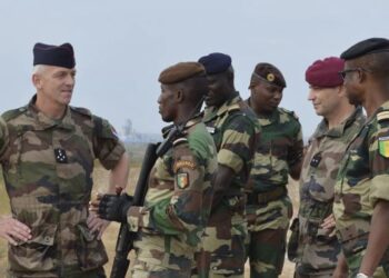 Coopération Sénégal-France : Une commission conjointe pour organiser le départ des troupes françaises