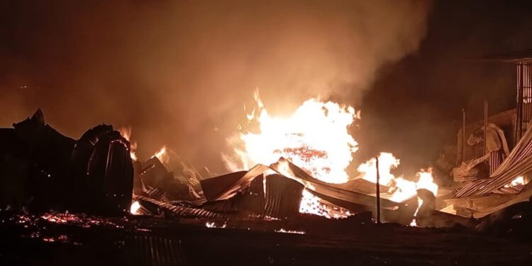N’Djamena : Incendie au marché de Mil des boutiques ravagées, mais pas de victimes.