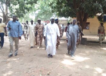 Sarh : Le délégué général du gouvernement en visite surprise dans des institutions publiques