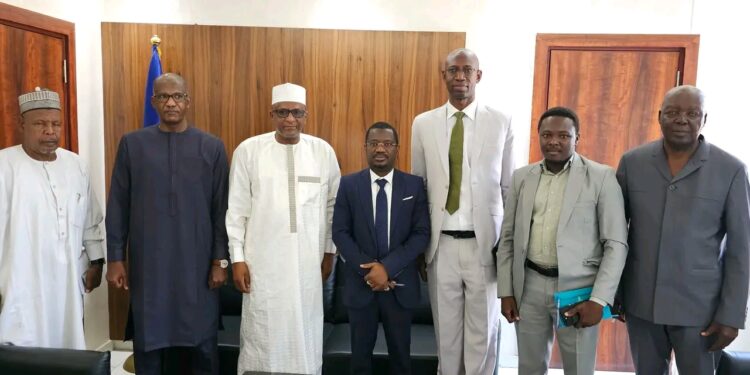 Tchad : Le Ministre de l&rsquo;Éducation échange avec des Institutions Financières