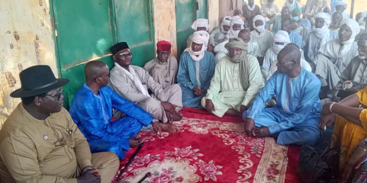 Logone Oriental : Le député du Kouh-Est en visite de compassion à Bodo suite à l&rsquo;assassinat d&rsquo;un commerçant